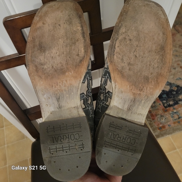 Corral boots size 11M - Picture 4 of 10